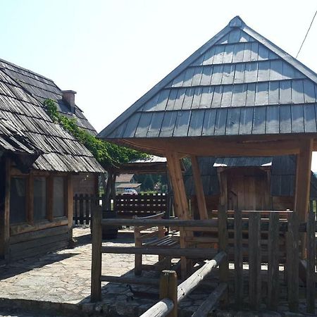 Konoba Ognjiste Bed & Breakfast Sokolac  Exterior photo