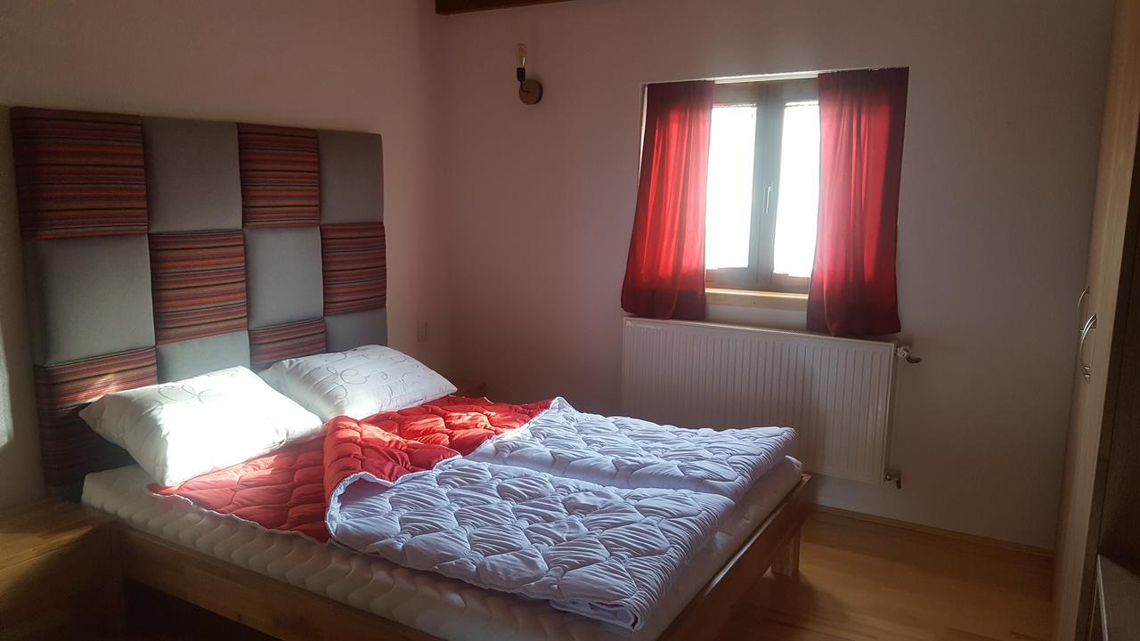 Konoba Ognjiste Bed & Breakfast Sokolac  Exterior photo